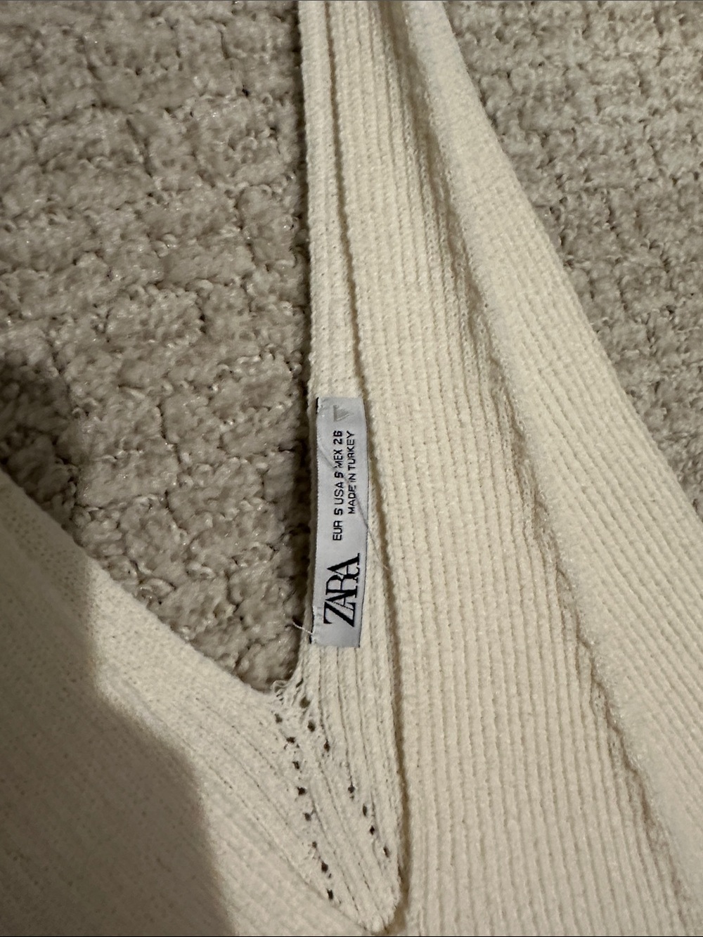 Zara Ruffle Hem Tank - Picture 3 of 3